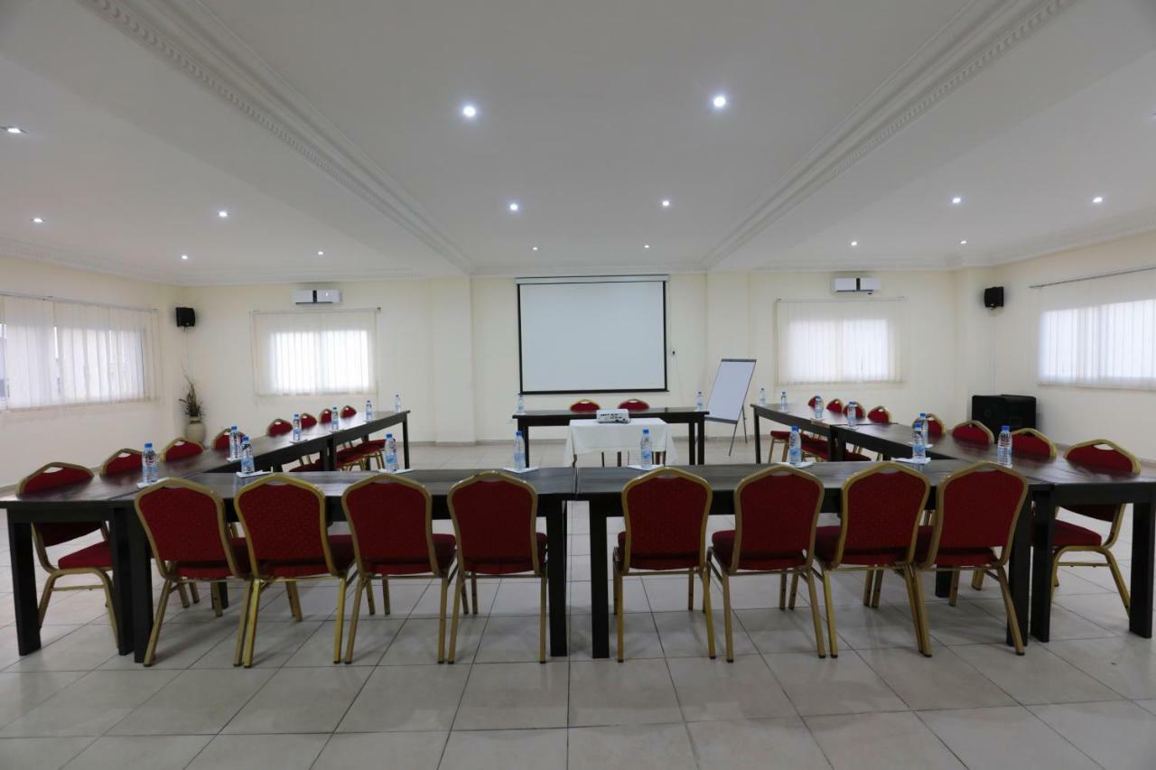 Hotel Palm Beach بوانت نوار المظهر الخارجي الصورة